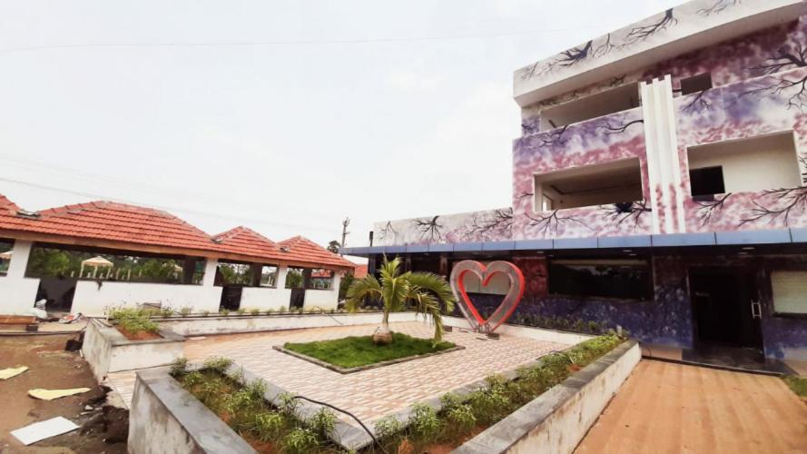 Siriki Resorts Srungavarapukota Exterior foto